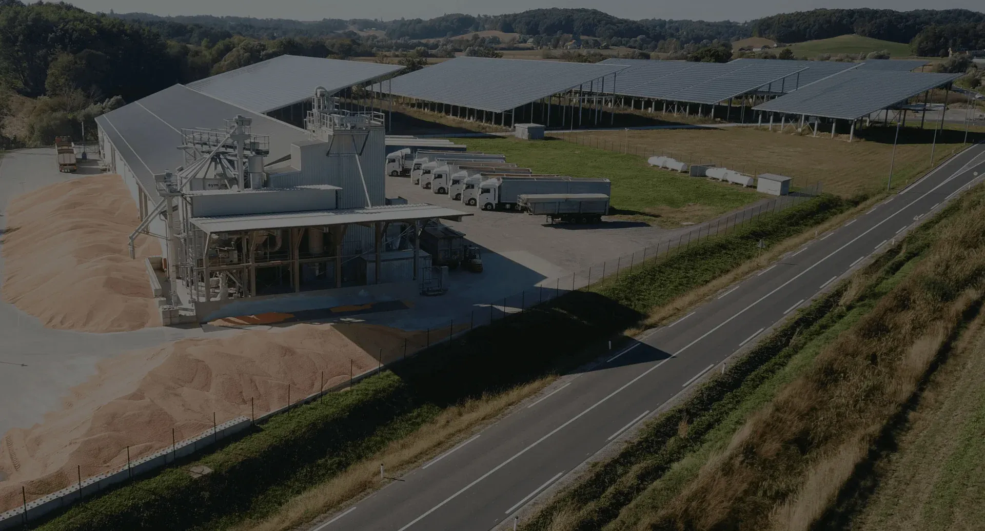 Fotografija s spletne strani Simtro Energija, Skladiščenje, Proizvodnja, Storitve In Svetovanje d.o.o.
